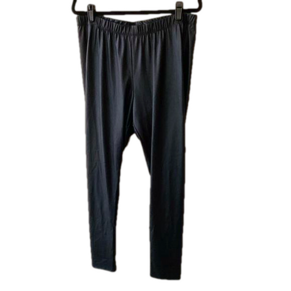 Torrid Black Vegan Faux Leather Leggings 2X - Picture 1 of 6